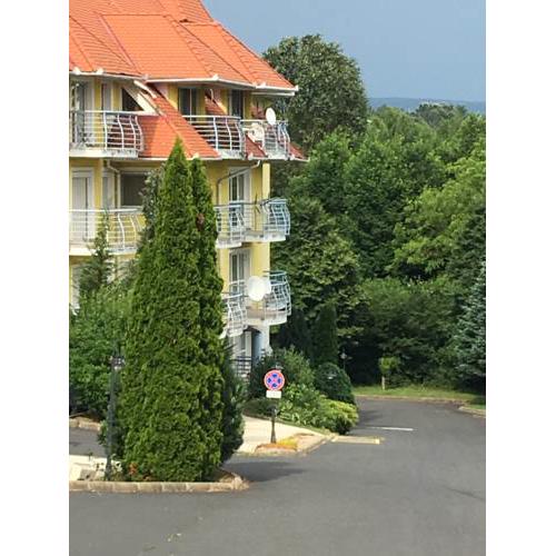 Liliom apartman