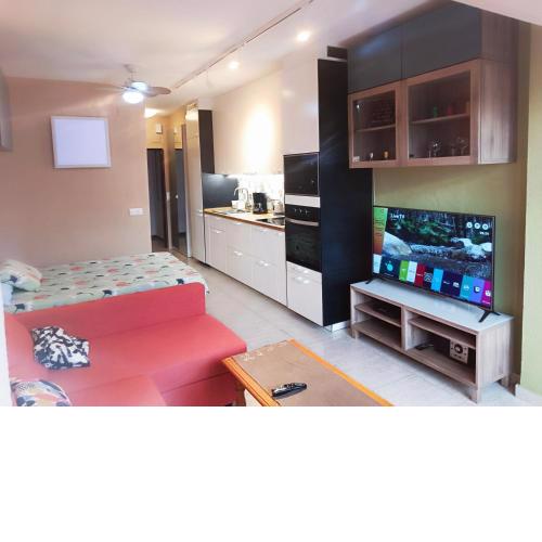 LIM5 - Wifi, Smart TV, Centro a 5 minutos, Playa