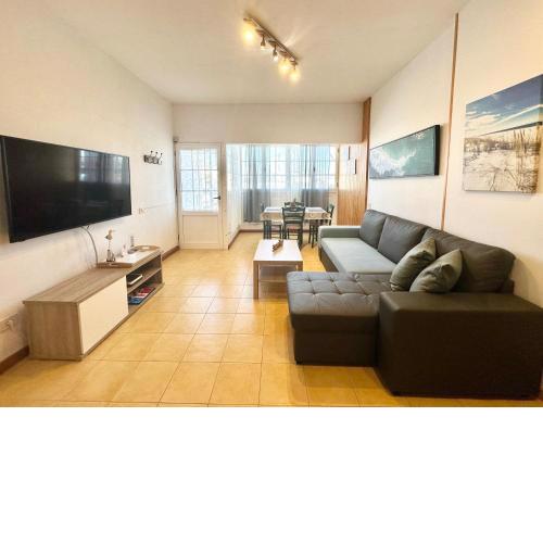 Lima Limon by Lovely property