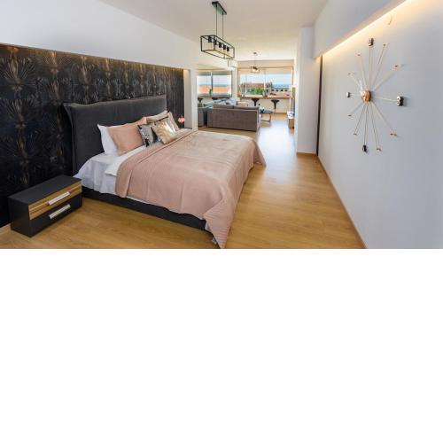 Limani's Sea View Suite