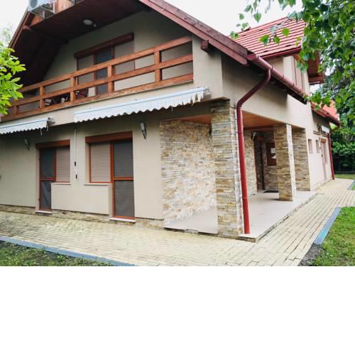Linton Apartmanház