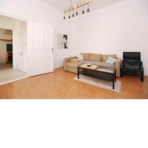 Lion apartman 3, big size, high ceilings, private garden