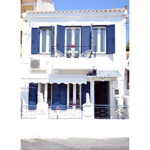 LIONS HOUSE PYTHAGORIO