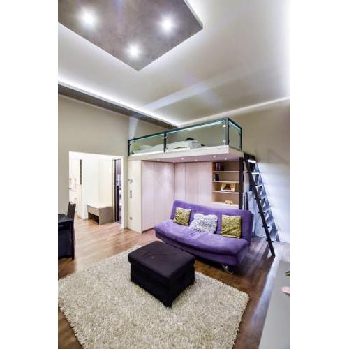 Lipi's Classy Lilac Apartment