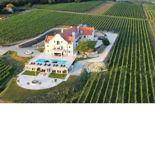 Liszkay Vineyard Estate