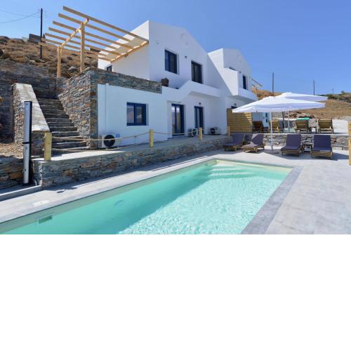 Live in Kea's Myriad Shades of Blue