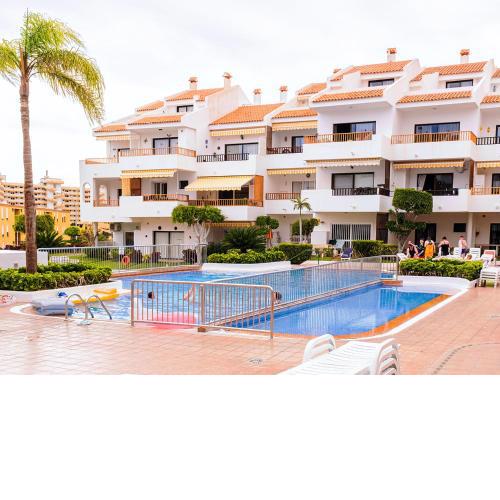 Live los Cristianos Garden and Pool