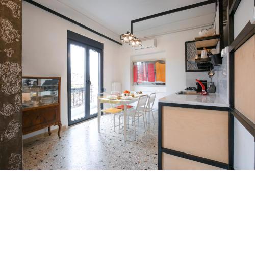 Living modern in the centre of history