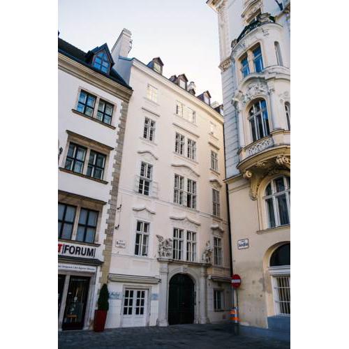 Living Vienna City Center