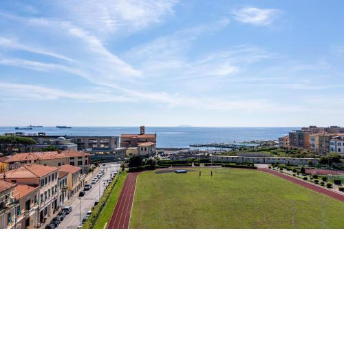 Livorno - Sea View Apartment with Parking!