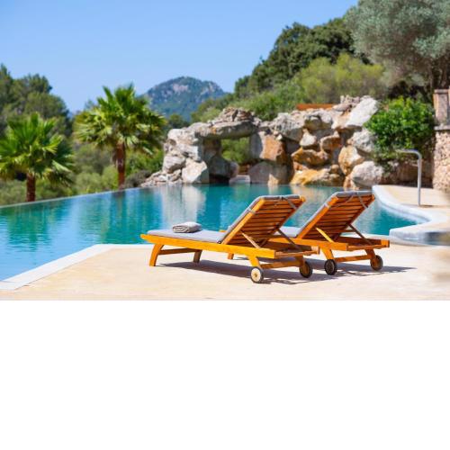 LJs Ratxo Eco Luxury Retreat