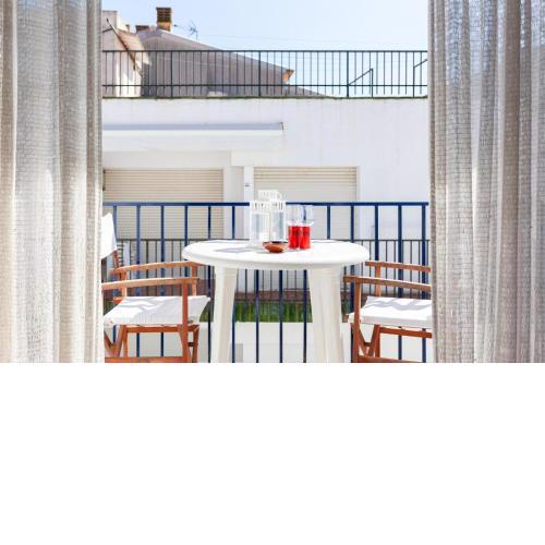 LLAFRANC 100 - calle Coral-