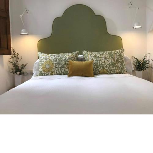 Lloēco - Art & Design Guest House