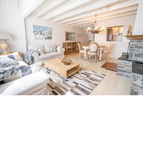 Lluna Plena by FeelFree Rentals