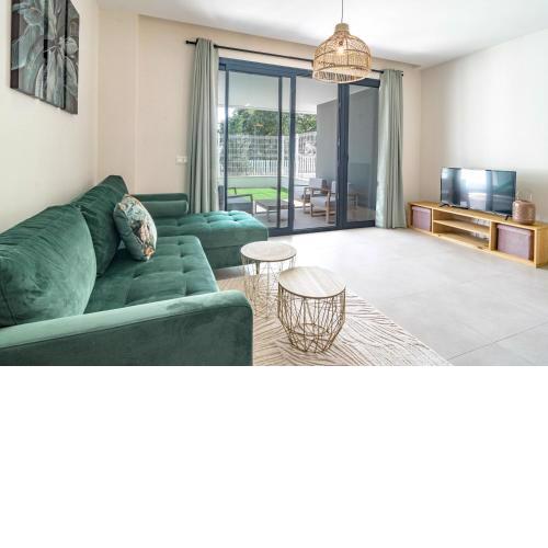 LME2BA - Cozy ground floor flat in luxury resort
