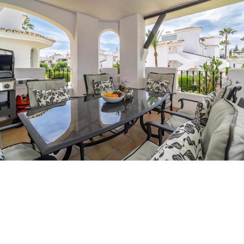 LNM16- Comfortable apartment next to Puerto Banus