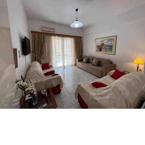 Local Apt Near City Lights 2