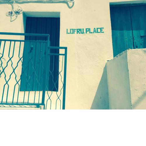 LOFRUs PLACE