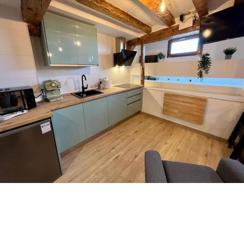 Loft con encanto en el Corazon de Burgos- Dauda -ATUAIRE-
