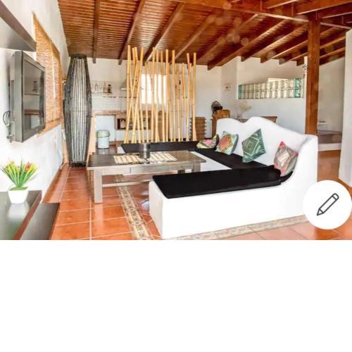 Loft luminoso junto a la playa-WIFI