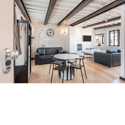 Loft Santa Chiara - Affitti Brevi Italia