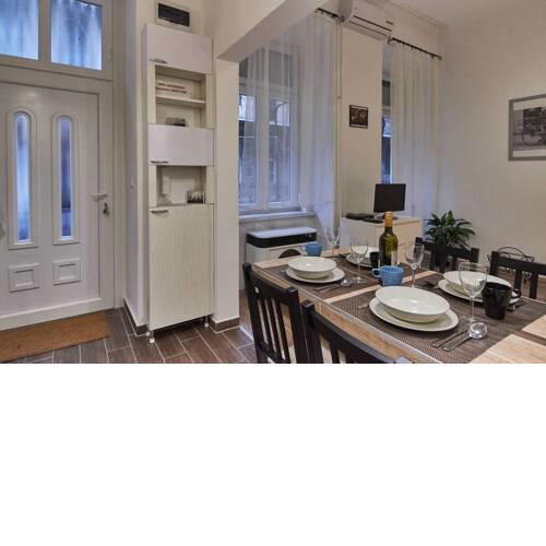 Loft Studio in OLD TOWN/RuinBar Quarter + A/C