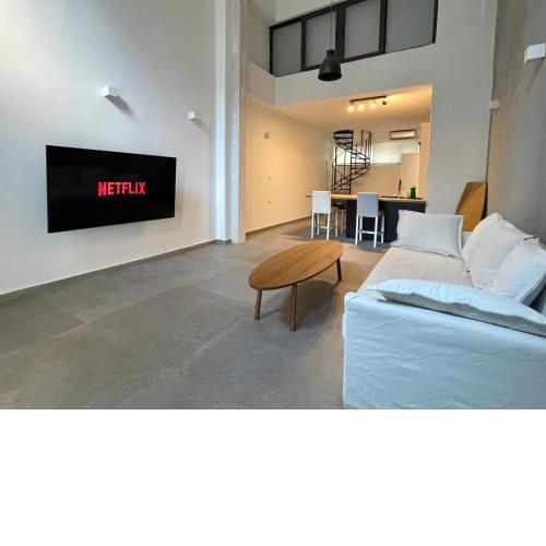 Loft studio in Pagrati