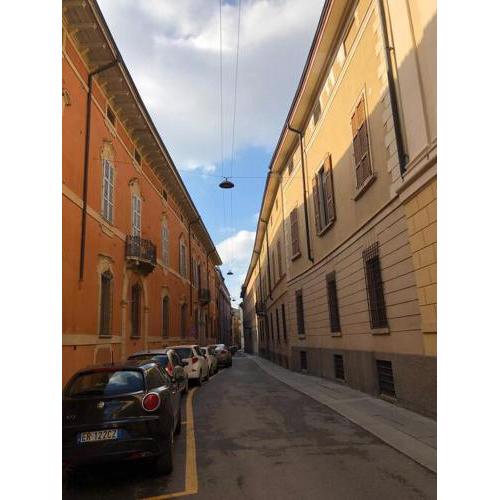 Loft Teatro Politeama - intero appartamento in centro storico con vista