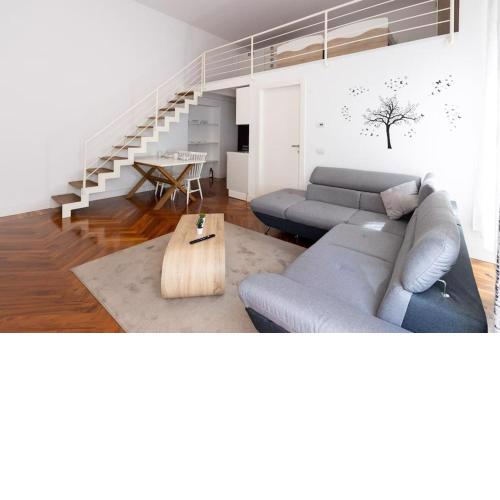 Loft2 via morosini centro Varese - Ixihome