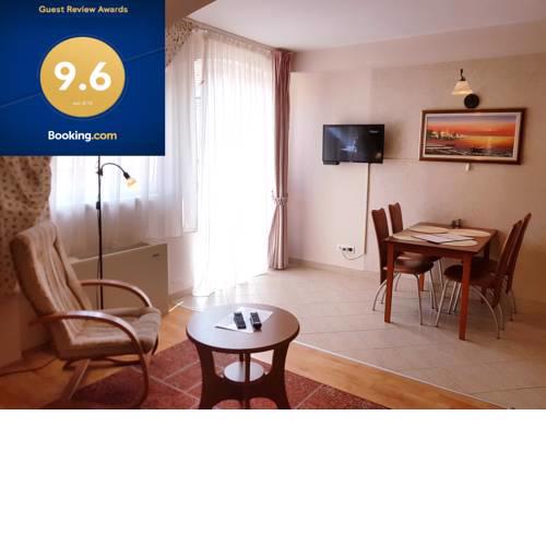 Lola Apartman