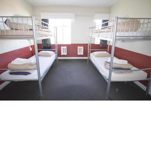 Lonely Females Dormitory Pension Rooms in Homestay Apartments