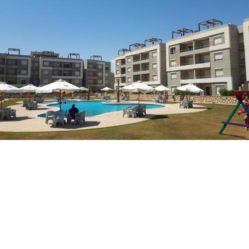 Long Island Resort, Marsa Matroh
