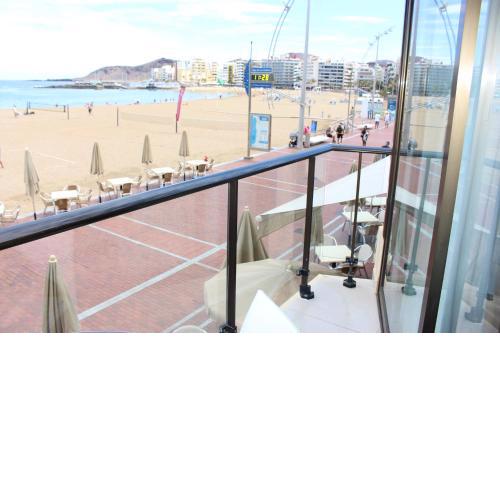 Lord Nelson Las Canteras 1
