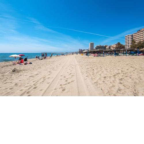 LOS BOLICHES 2ND LINE BEACH APARTMENT