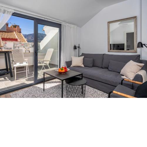 Los Boliches cozy rooftop Ref 176