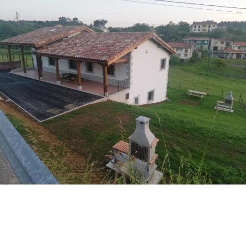 Los fresnos de ribadesella 5 personas