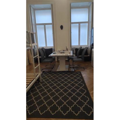 Love, Peace & Easy Living Apartment