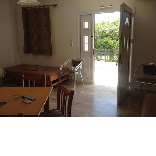 Lovely 1 Bedroom Apartm With Free Parking Sea View