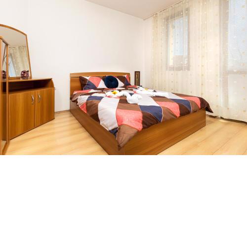 Lovely 1BD Apartment close to the Summer Theatre