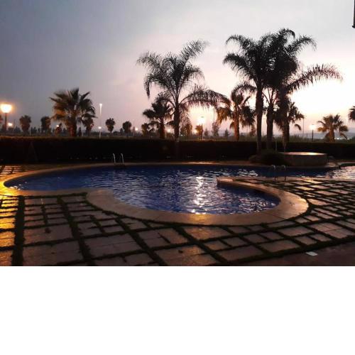 Lovely 1bed apartment with padel court near beach