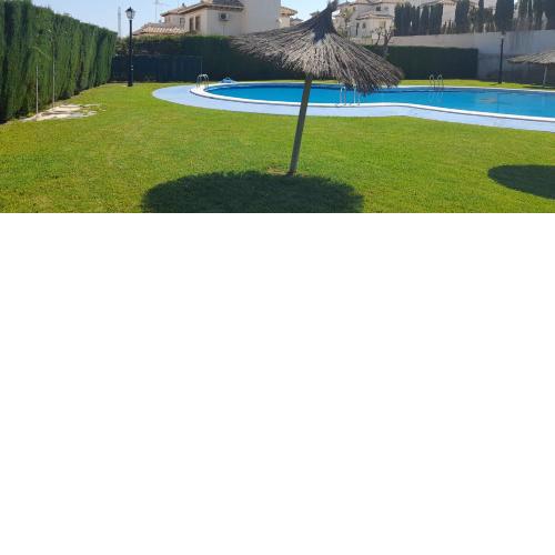 Lovely 2-Bed Apartment