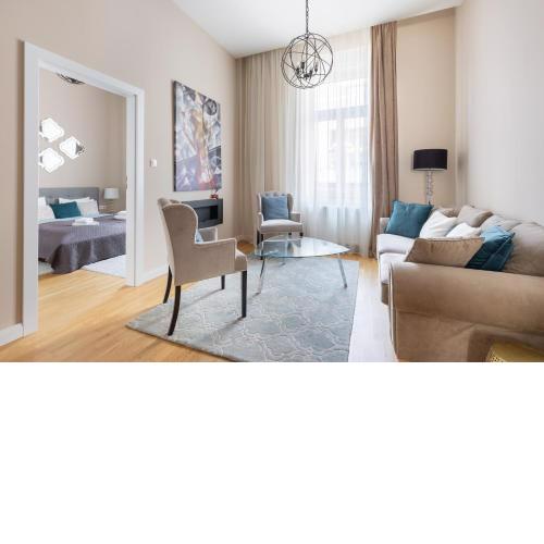 Lovely 2-bedroom apartment at the Vaci Street