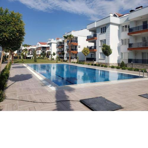 Lovely 2 Rooms Apartment with Pool and Air Con