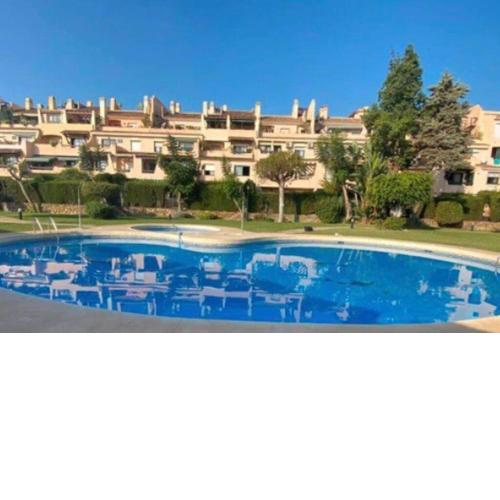 Lovely 3 bedroom apartment with pool and amazing views