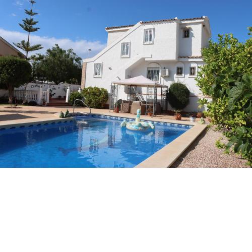 Lovely 3 bedroom villa in Campasol