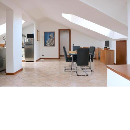 Lovely Apartment near Canal - Via Foscolo