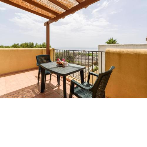Lovely Apartment with Sea View Terrace