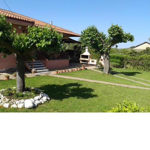 Lovely cottage with garden !!!!!