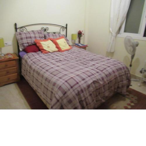 lovely double room with private bathroom and seasonal pool