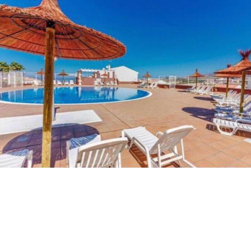 Lovely Duplex - Two Bedroom Community pool - Near beach